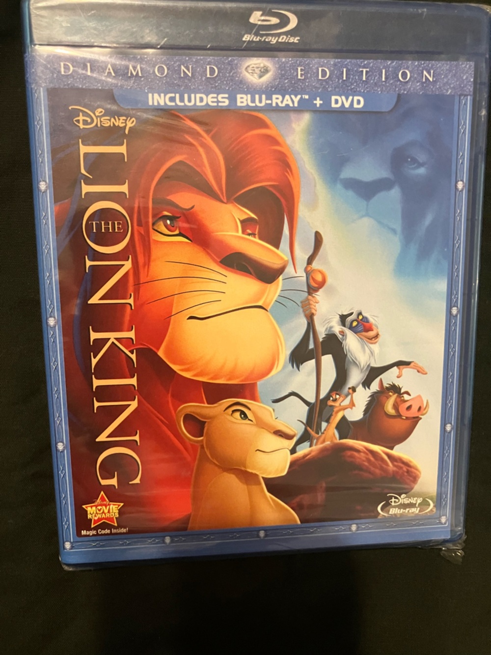 Disney The Lion King Blu-ray/DVD Back Cover - Red Gold Blue Artwork
